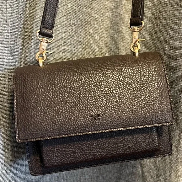 Angela Roi Dark Brown Crossbody Bag - Picture 3 of 12